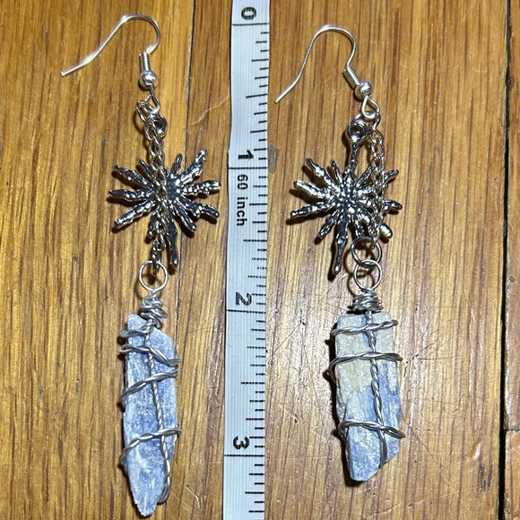 3/$25 Silver and Blue Stone Dangle Earrings - Picture 2 of 4